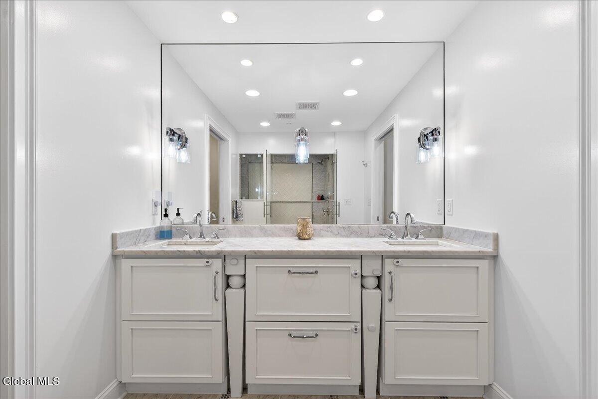 268 Broadway Saratoga Springs NY 12866