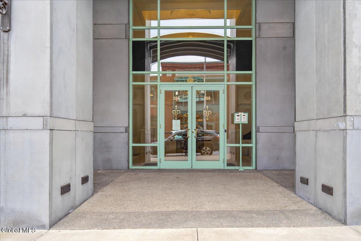 268 Broadway Saratoga Springs NY 12866
