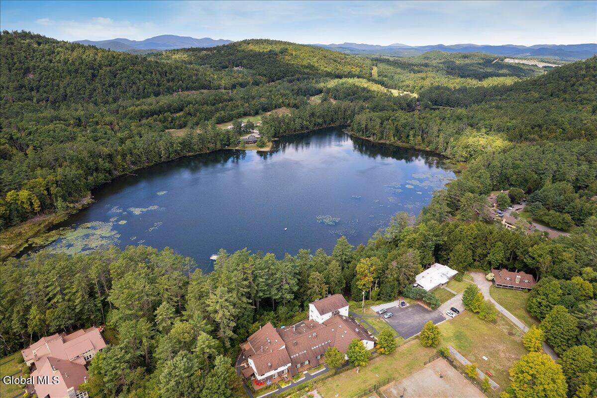 11Q S Overlook Lane Chestertown NY 12817