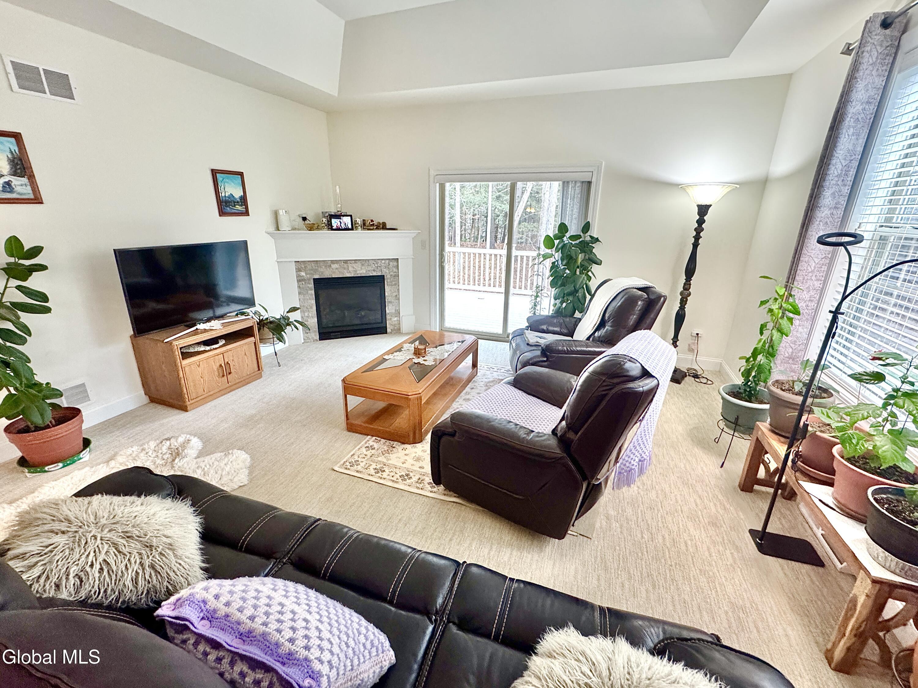 23 Canterbury Lane Delmar NY 12054