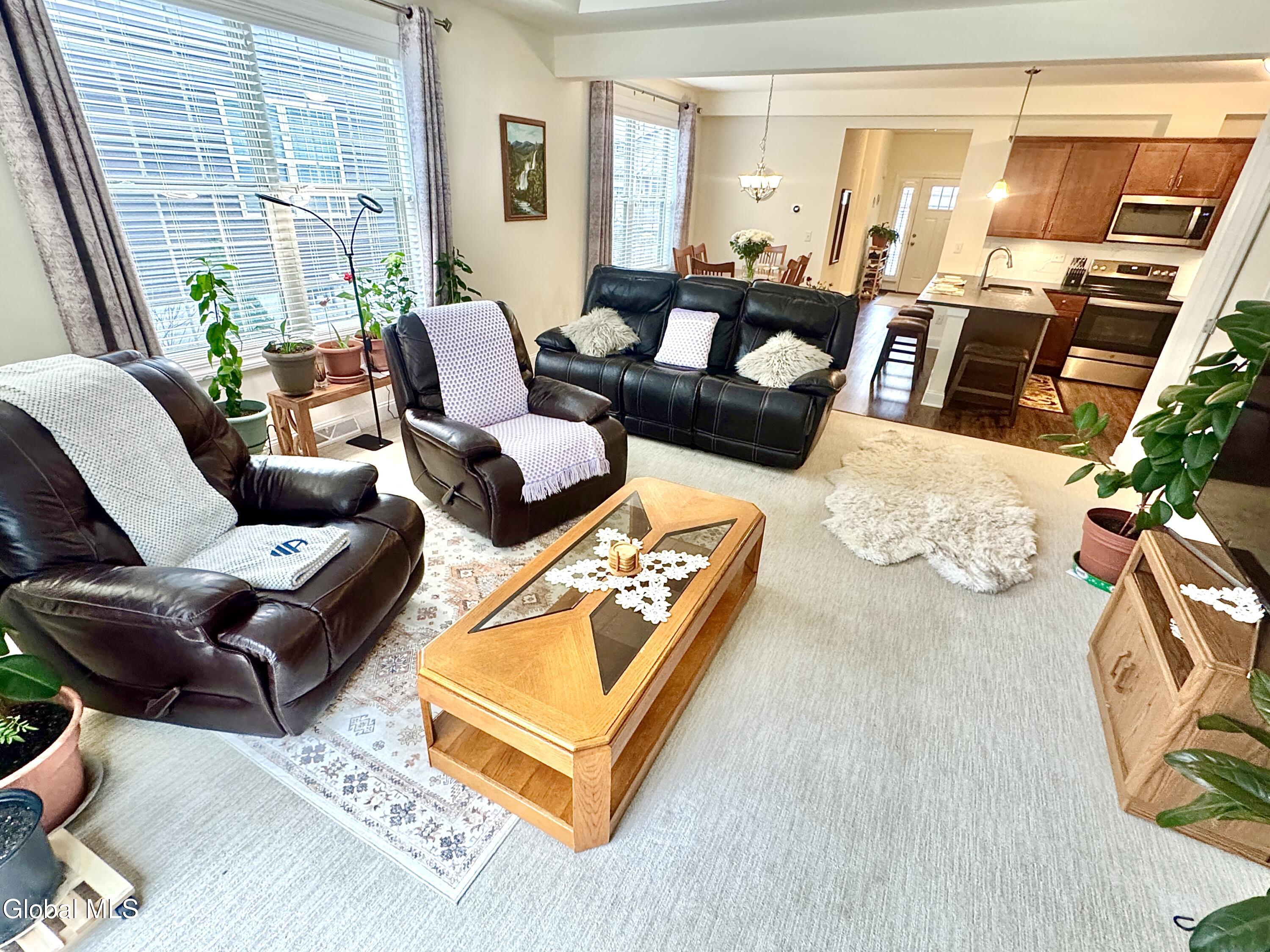 23 Canterbury Lane Delmar NY 12054