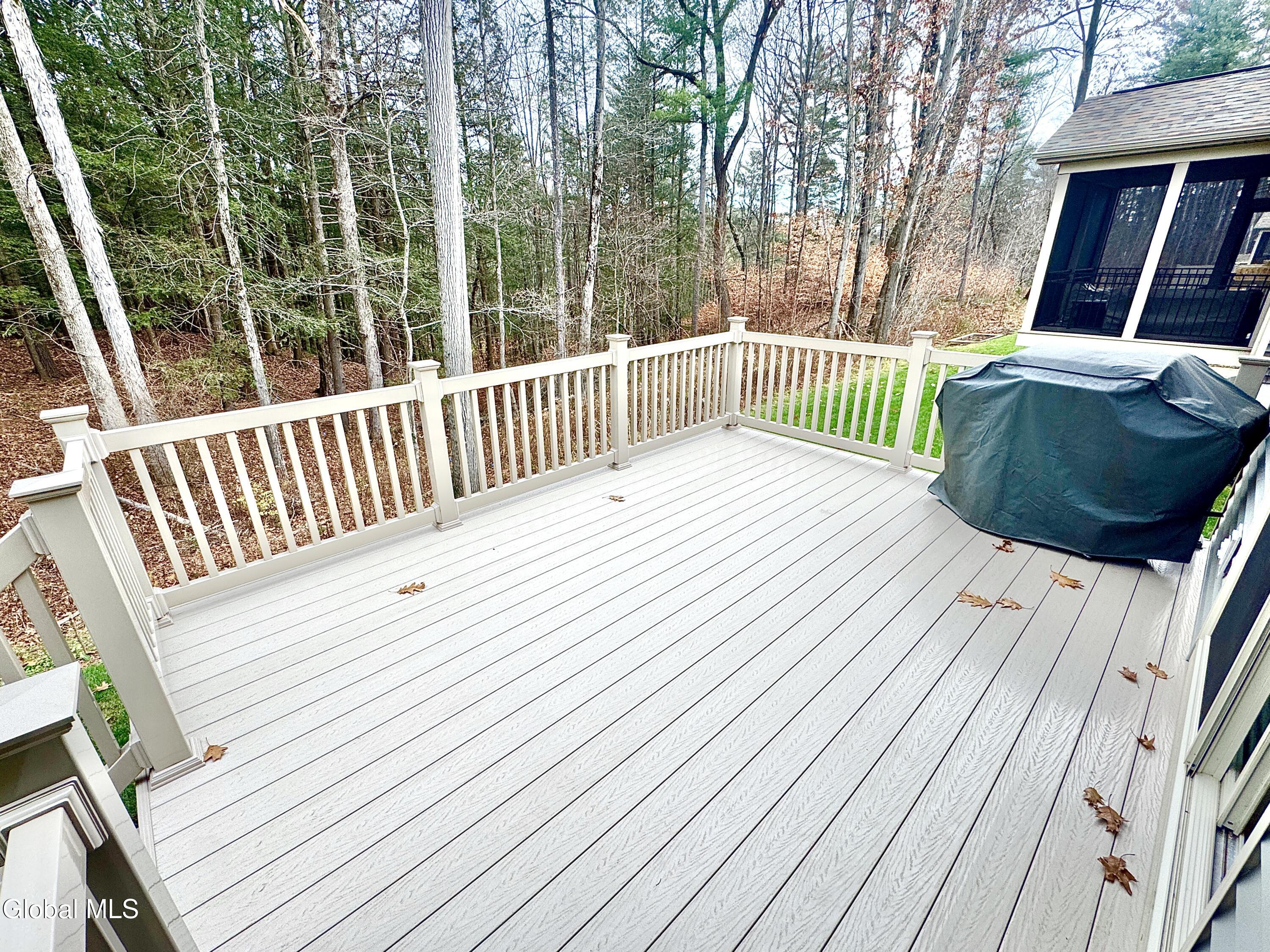 23 Canterbury Lane Delmar NY 12054
