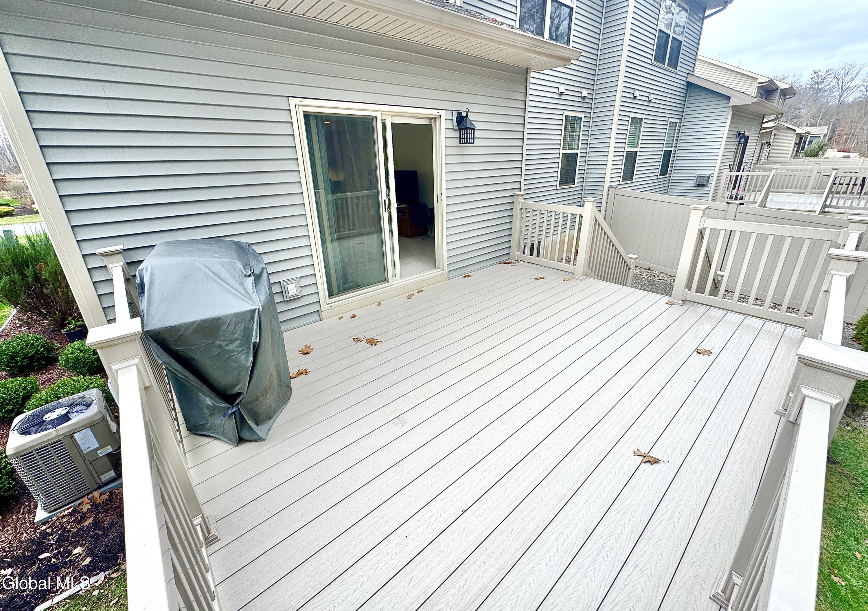 23 Canterbury Lane Delmar NY 12054