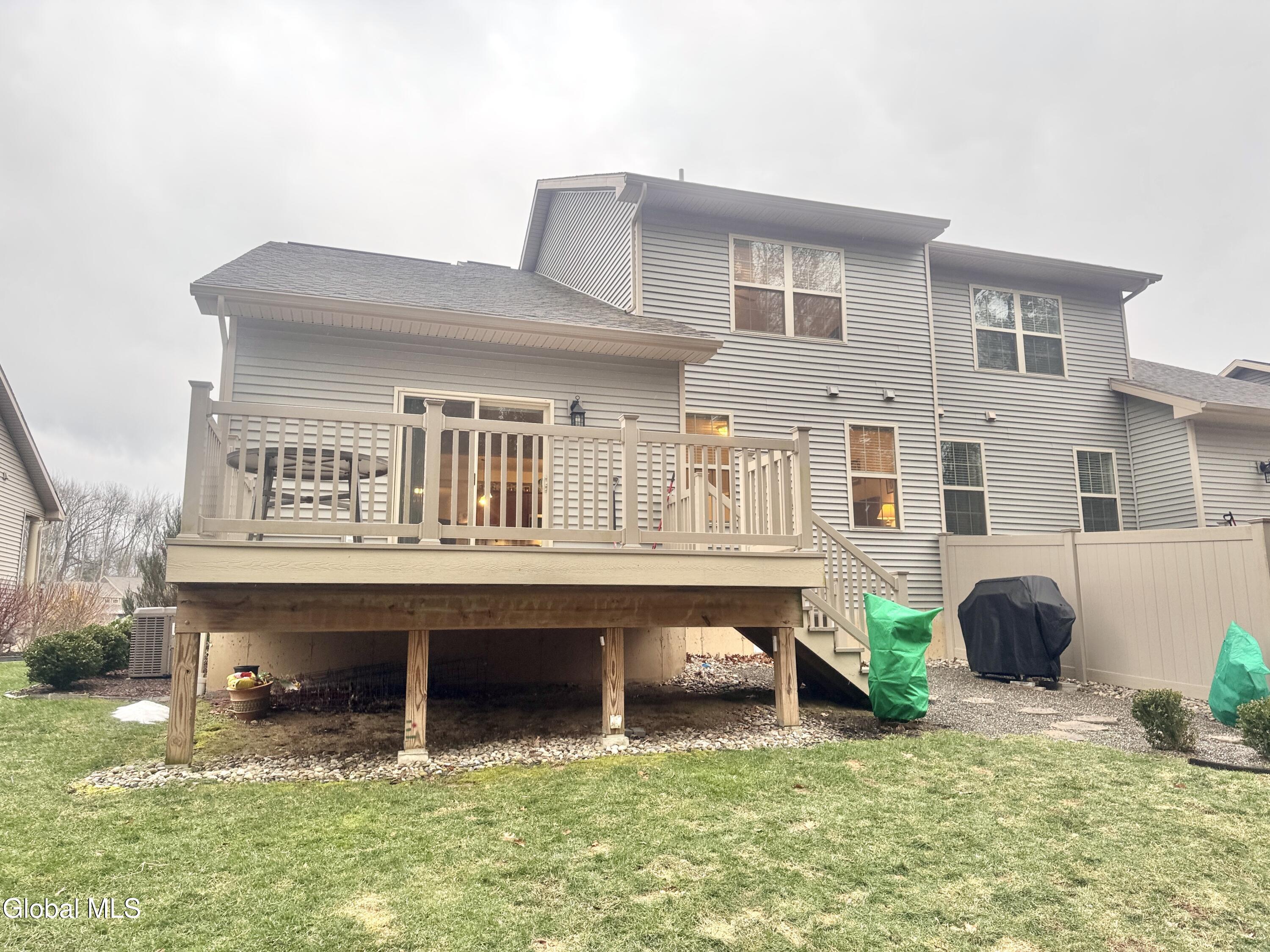 23 Canterbury Lane Delmar NY 12054