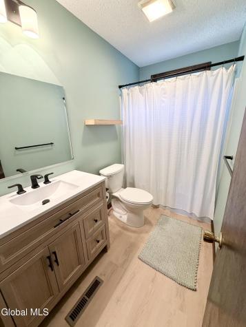 54 Velina Drive Albany NY 12203