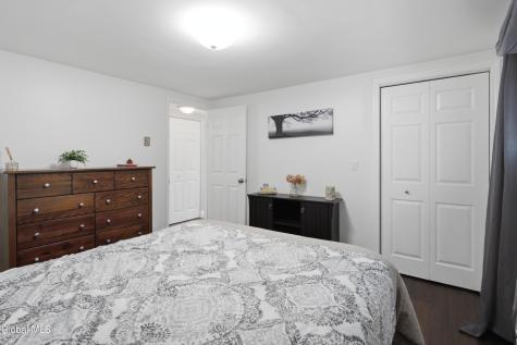 36 Snowberry Road Malta NY 12020
