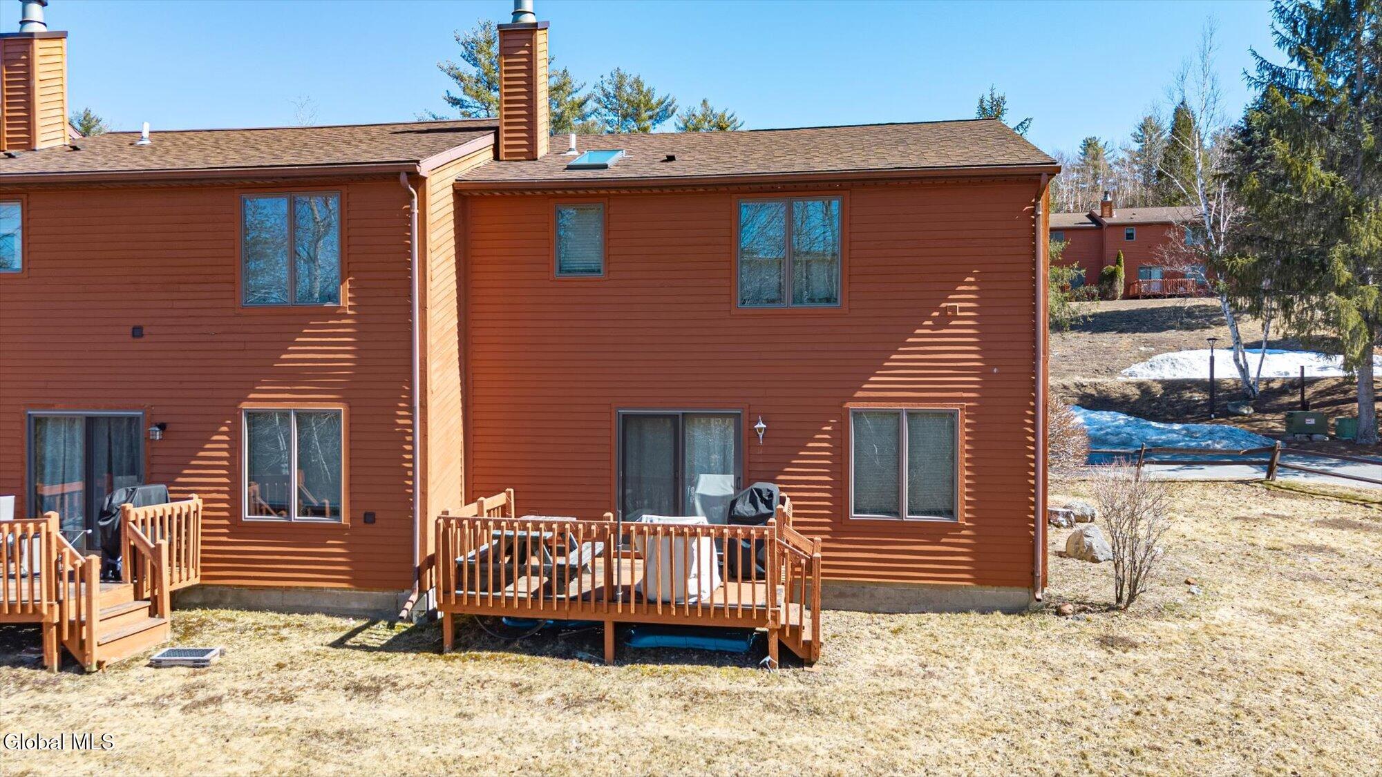 8 Freebern Road North Creek NY 12853
