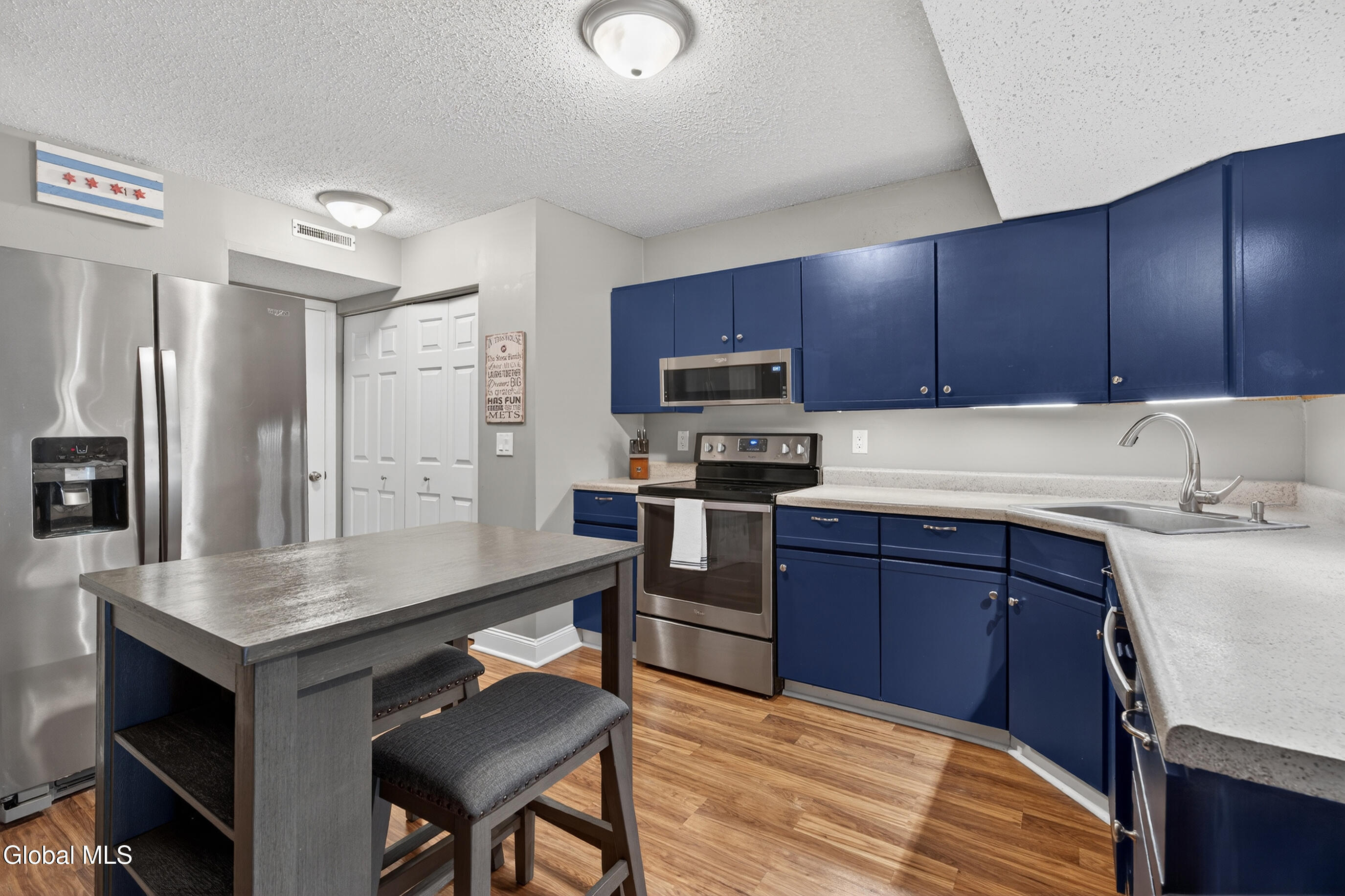 62 Commonwealth Drive Glenmont NY 12077