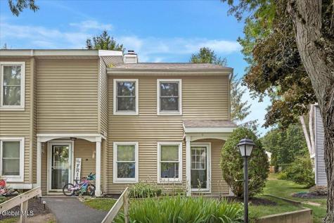 6 Wilton Court Halfmoon NY 12065