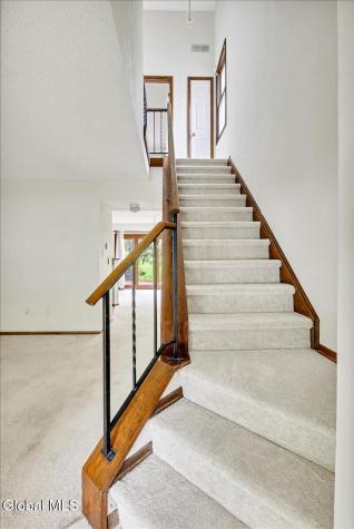 6 Wilton Court Halfmoon NY 12065