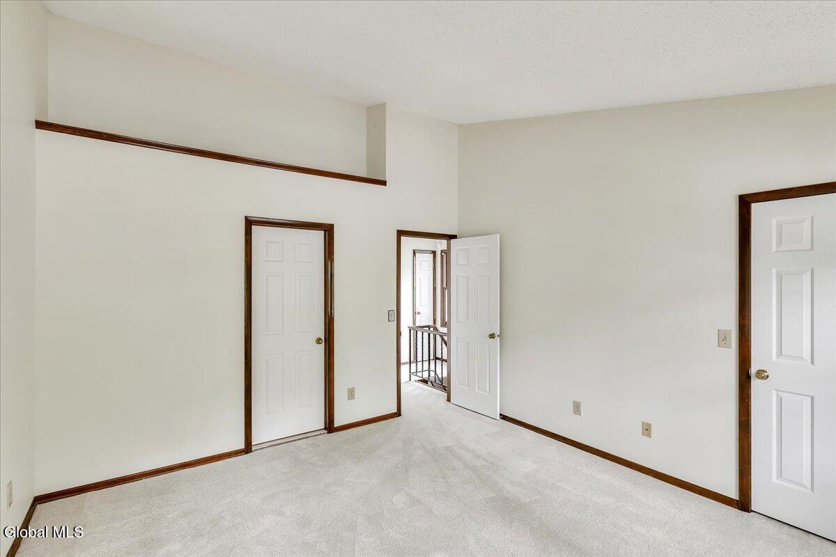 6 Wilton Court Halfmoon NY 12065