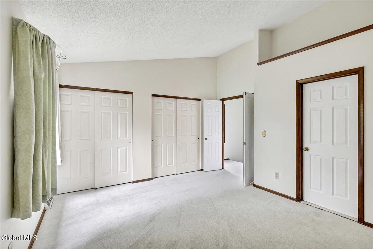 6 Wilton Court Halfmoon NY 12065