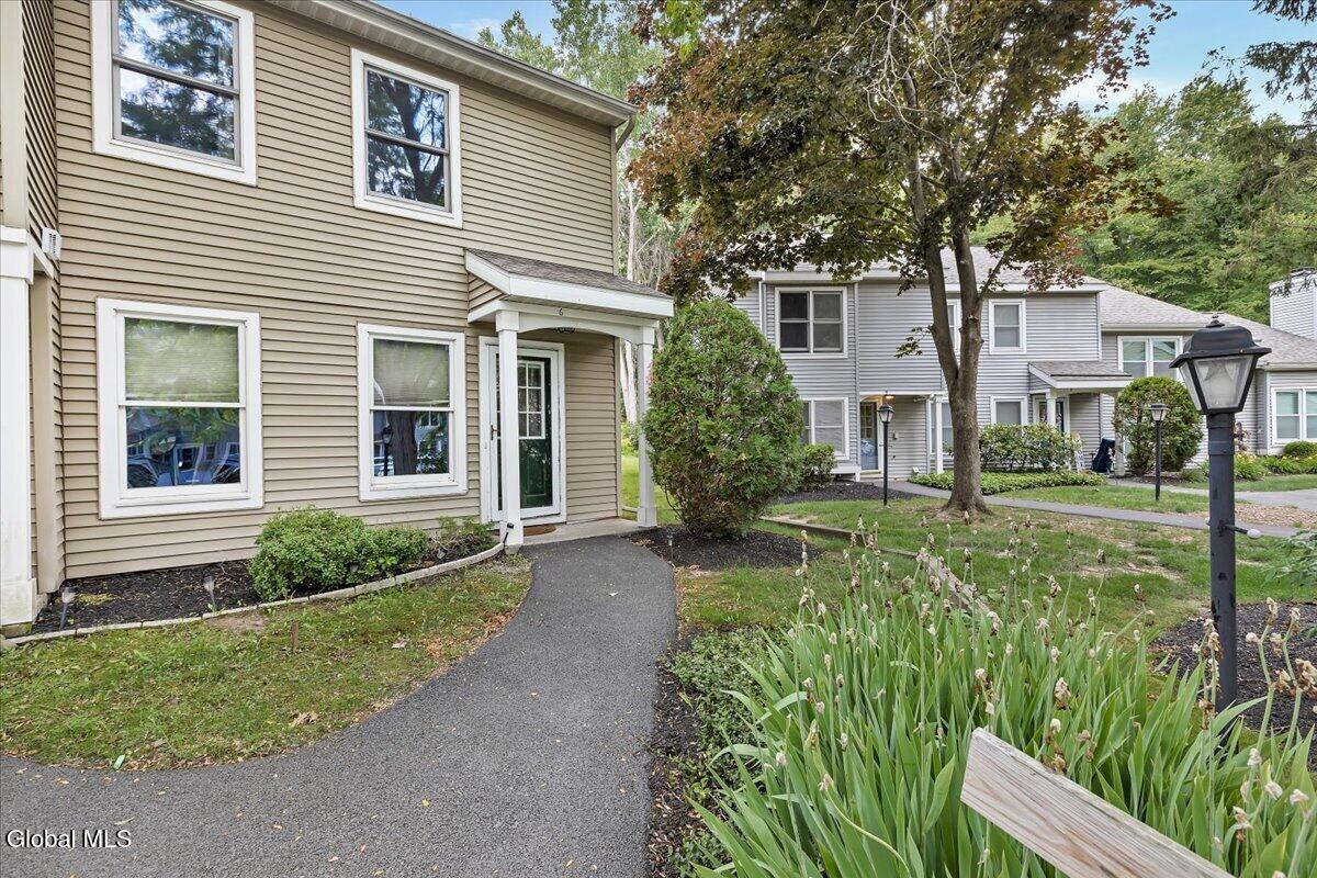 6 Wilton Court Halfmoon NY 12065