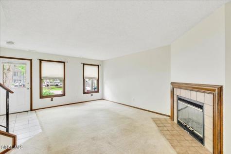 6 Wilton Court Halfmoon NY 12065