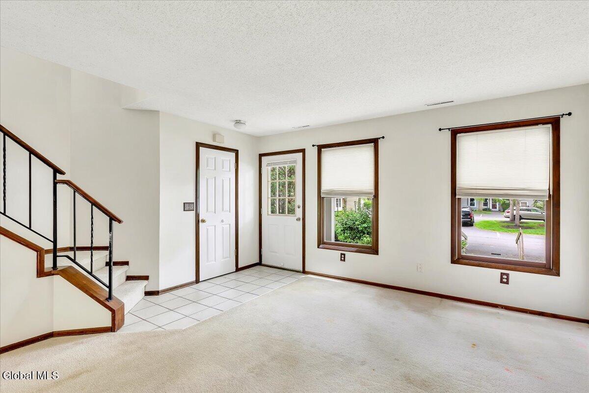 6 Wilton Court Halfmoon NY 12065