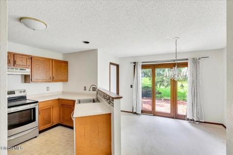 6 Wilton Court Halfmoon NY 12065
