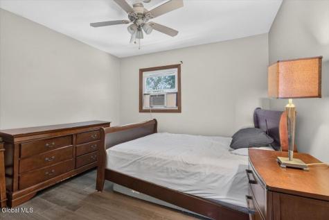 187 Tallow Wood Drive Clifton Park NY 12065