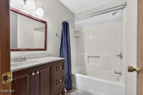 187 Tallow Wood Drive Clifton Park NY 12065