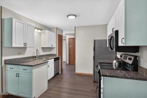 187 Tallow Wood Drive Clifton Park NY 12065