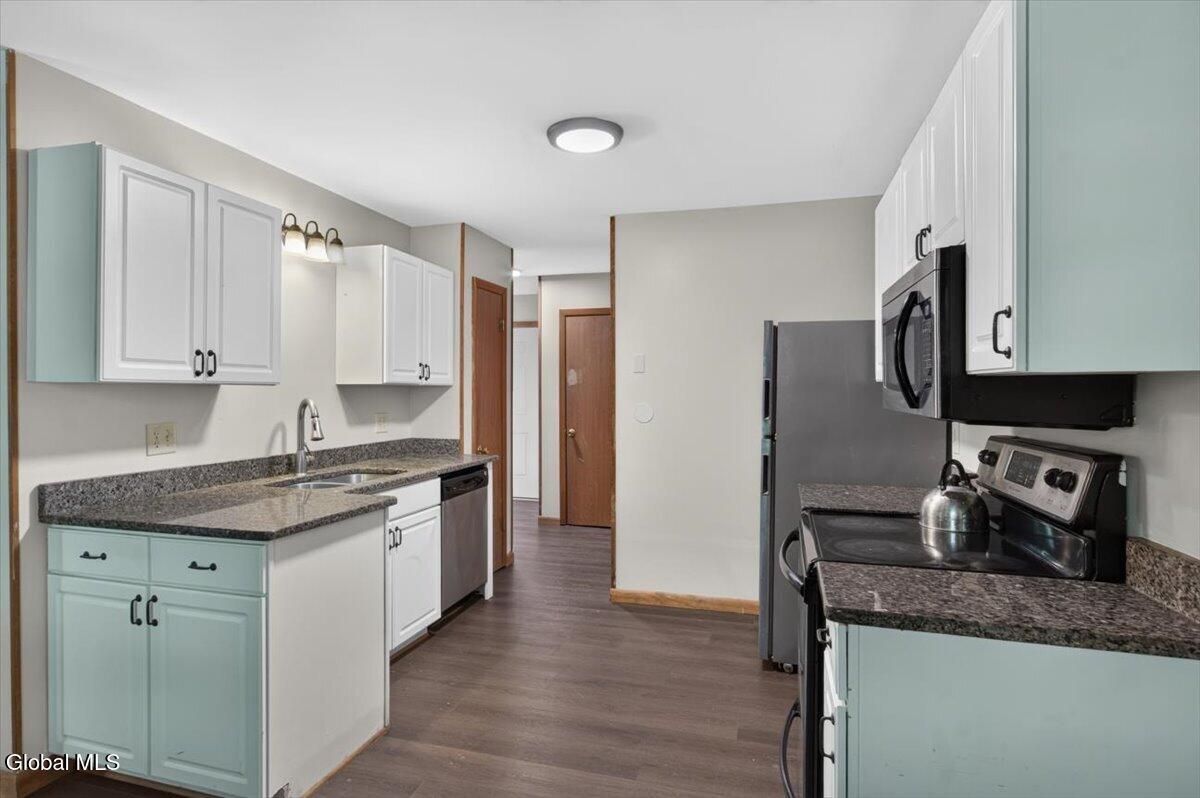 187 Tallow Wood Drive Clifton Park NY 12065