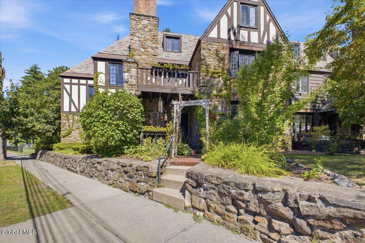 41 Horicon Avenue Glens Falls NY 12801