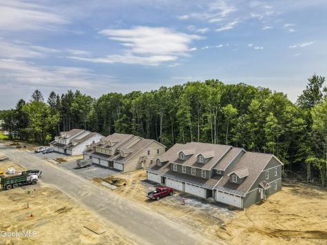 143 Carriage Boulevard Rotterdam NY 12306