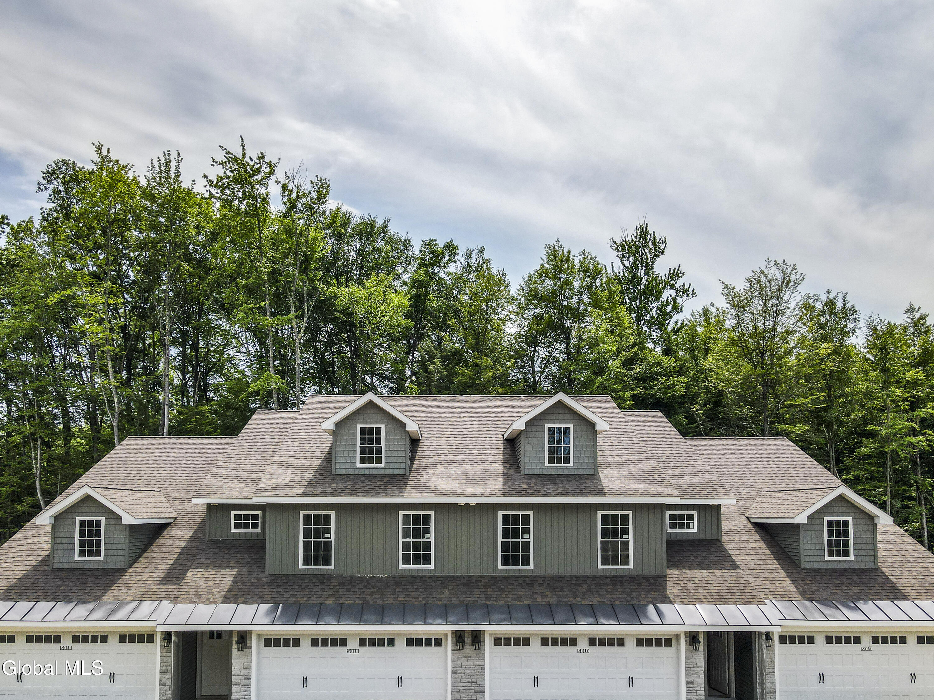 143 Carriage Boulevard Rotterdam NY 12306