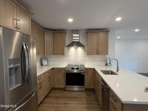 12 Prescott Drive Glenville NY 12302