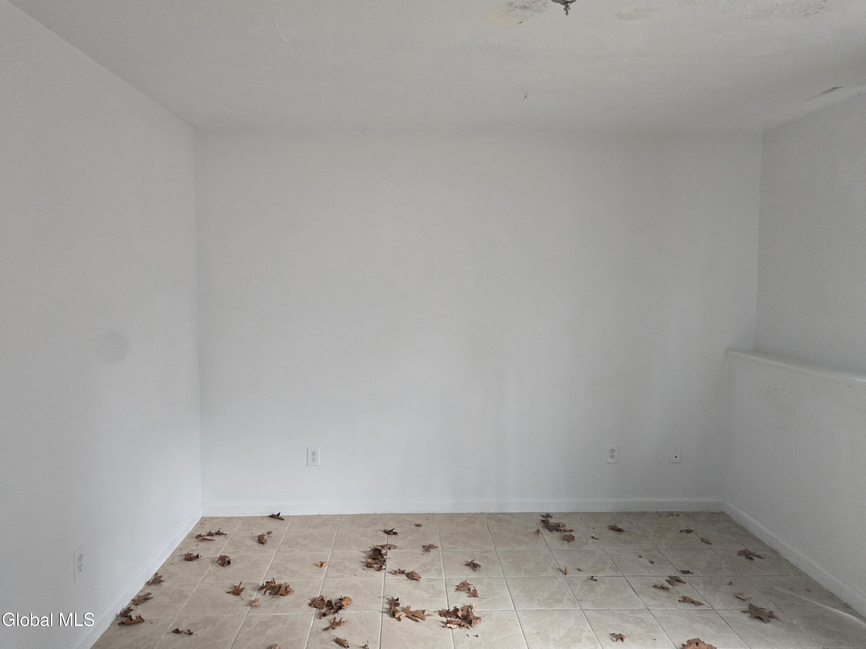 627 Englemore Road Clifton Park NY 12065
