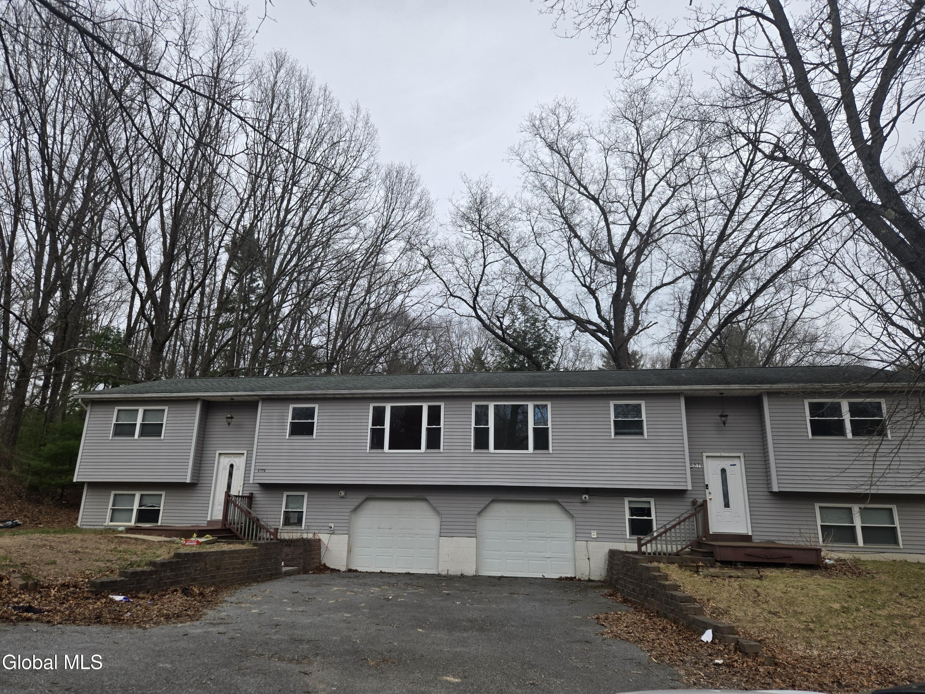 627 Englemore Road Clifton Park NY 12065