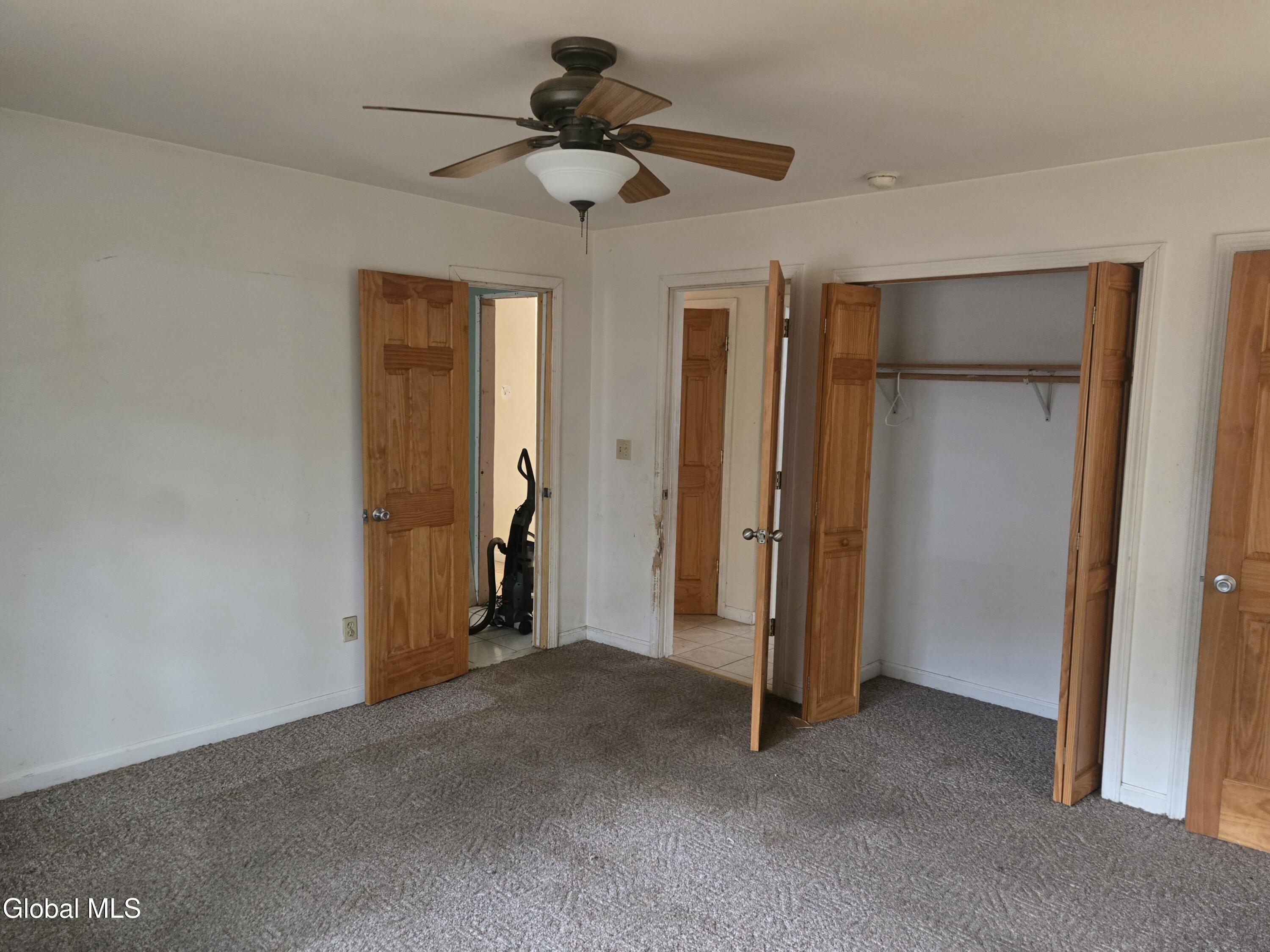 627 Englemore Road Clifton Park NY 12065