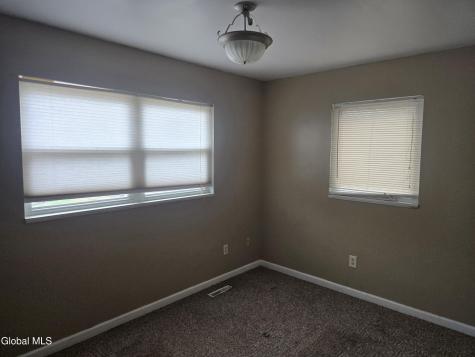 627 Englemore Road Clifton Park NY 12065