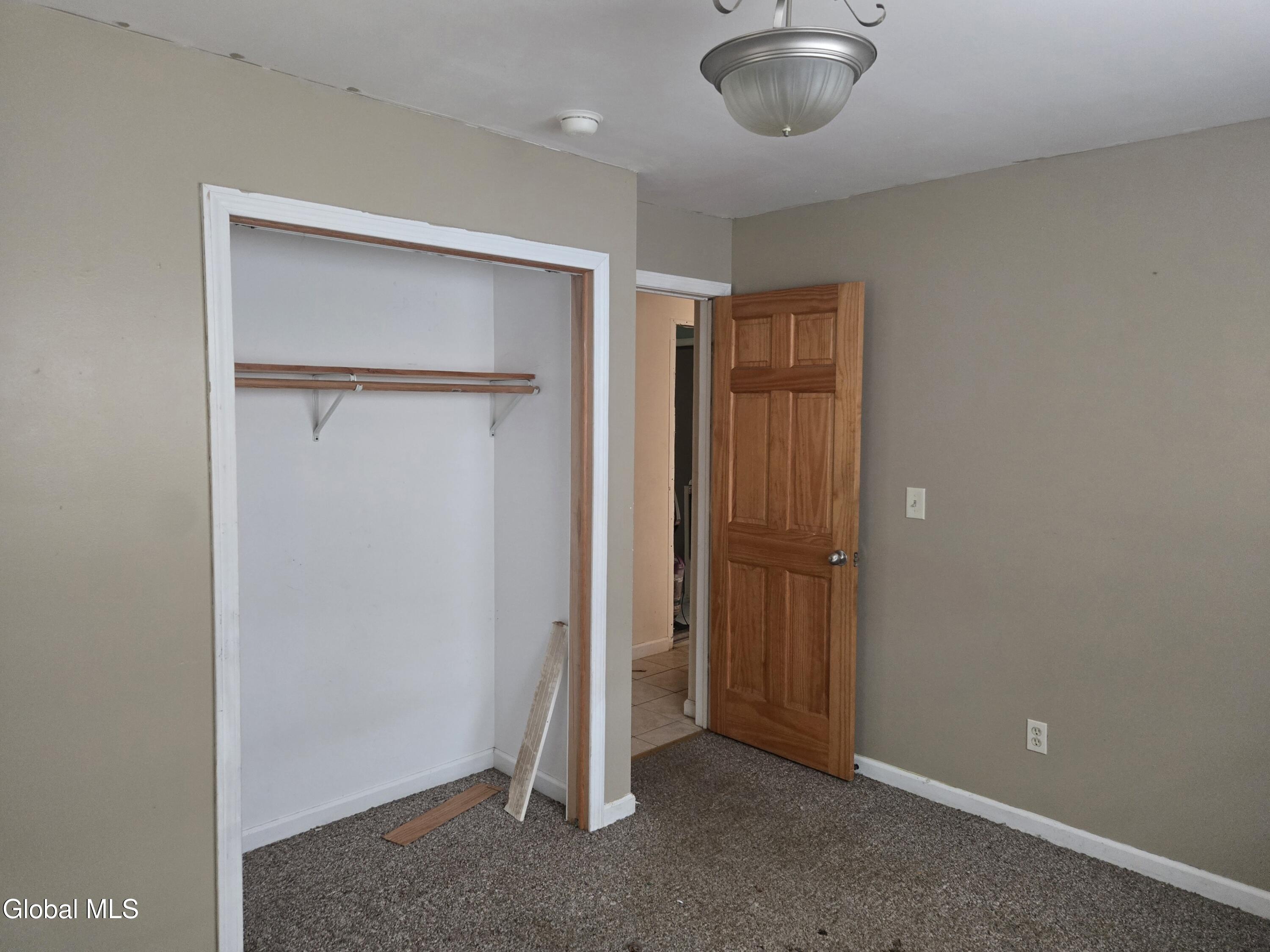 627 Englemore Road Clifton Park NY 12065