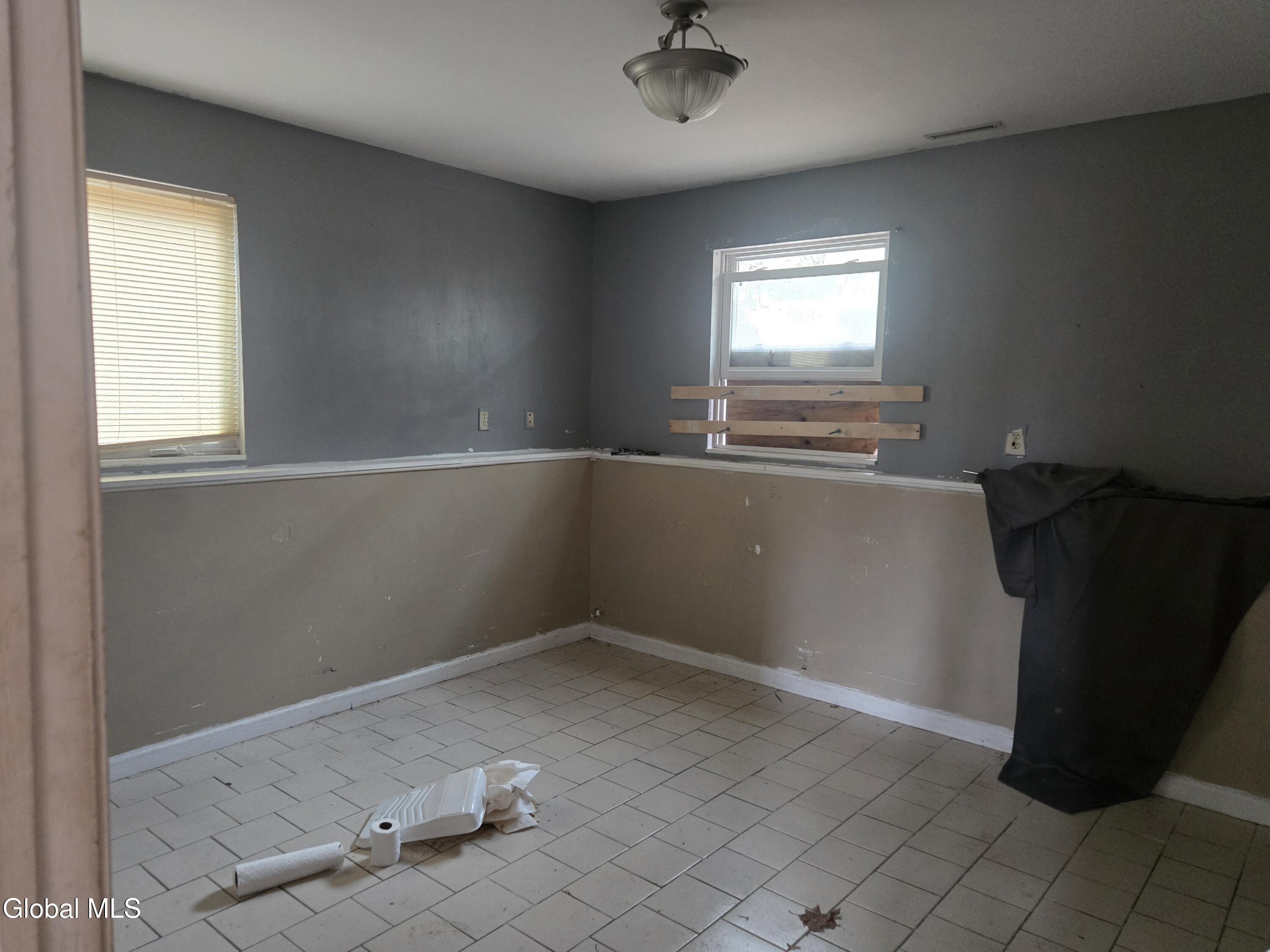 627 Englemore Road Clifton Park NY 12065