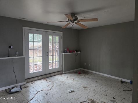 627 Englemore Road Clifton Park NY 12065