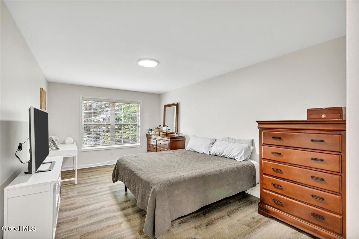 6 Tracey Court Troy NY 12180