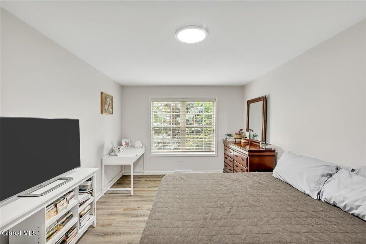 6 Tracey Court Troy NY 12180