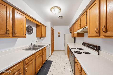 222 S Ten Broeck Street Scotia NY 12302