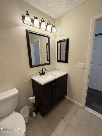 8 Schuyler Court Halfmoon NY 12065