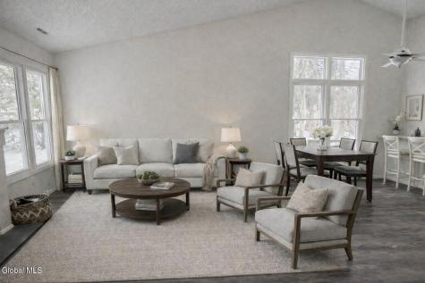 8 Schuyler Court Halfmoon NY 12065