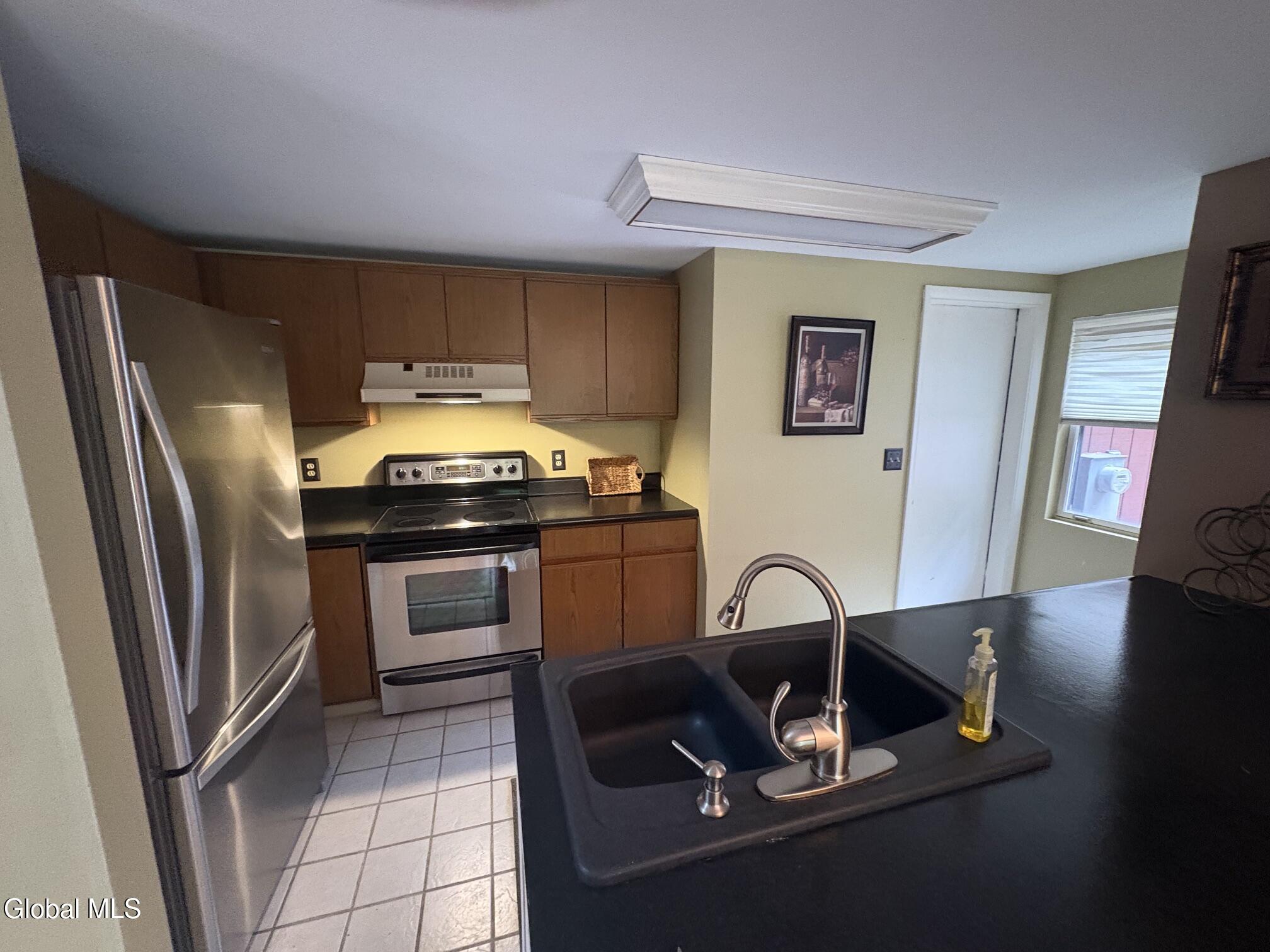 237 Thimbleberry Road Malta NY 12020
