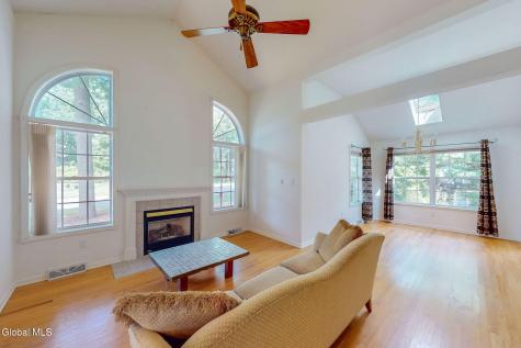 1 Wesley Place Voorheesville NY 12186