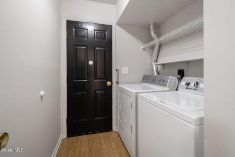 607 Highwood Circle Guilderland NY 12203