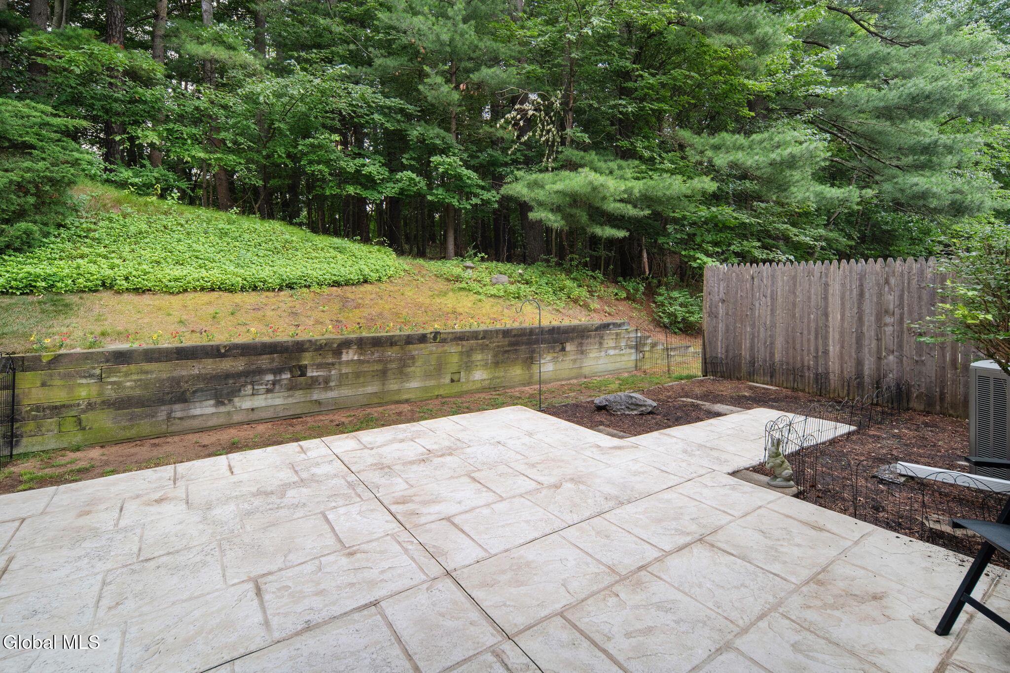 607 Highwood Circle Guilderland NY 12203
