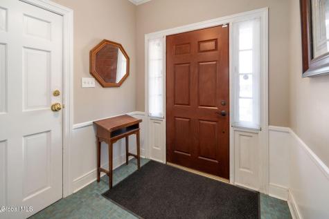 211 Lancaster Street Albany NY 12210