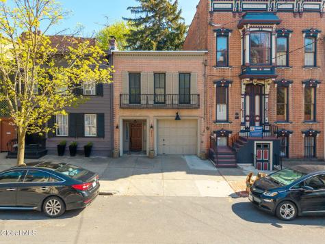211 Lancaster Street Albany NY 12210