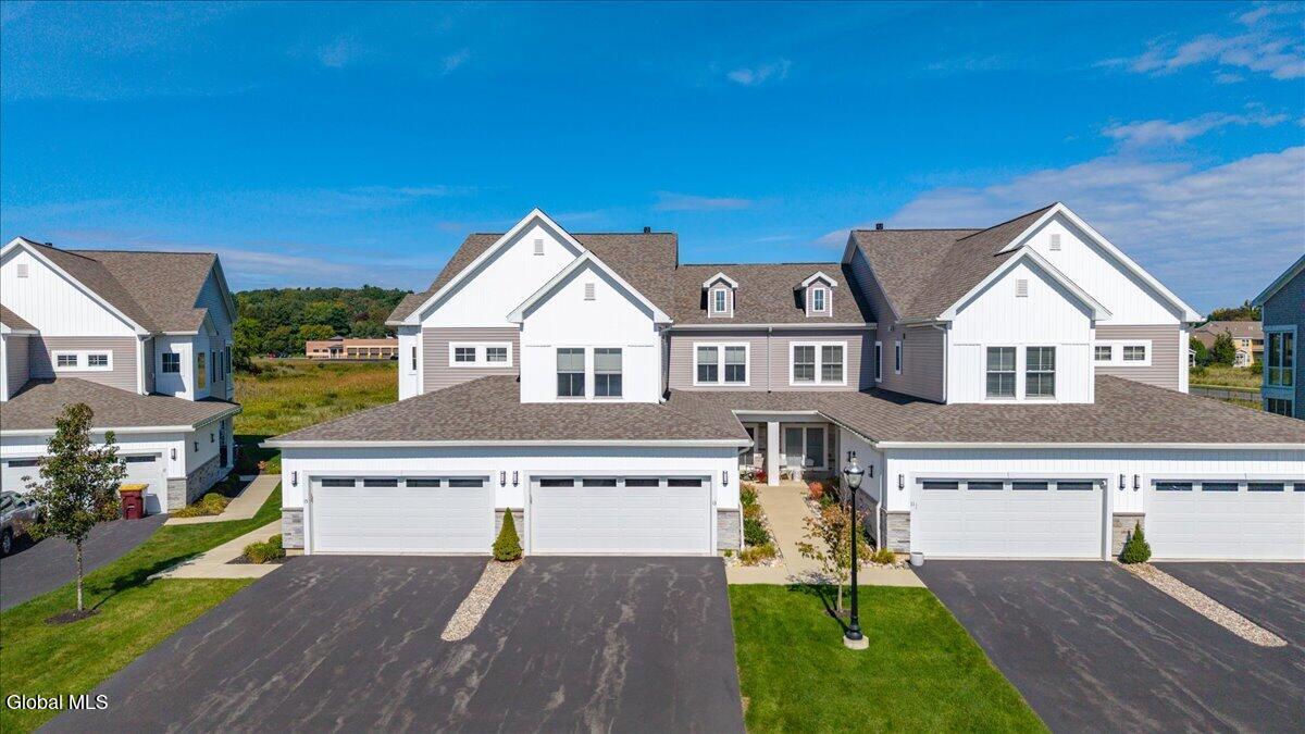 13 Wardley Circle Cohoes NY 12047