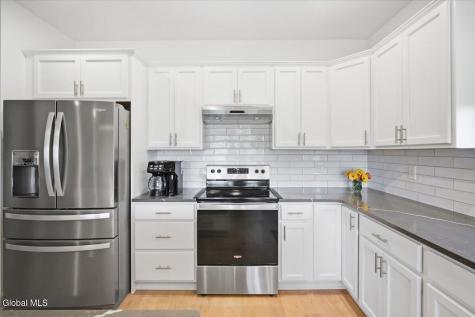 13 Wardley Circle Cohoes NY 12047