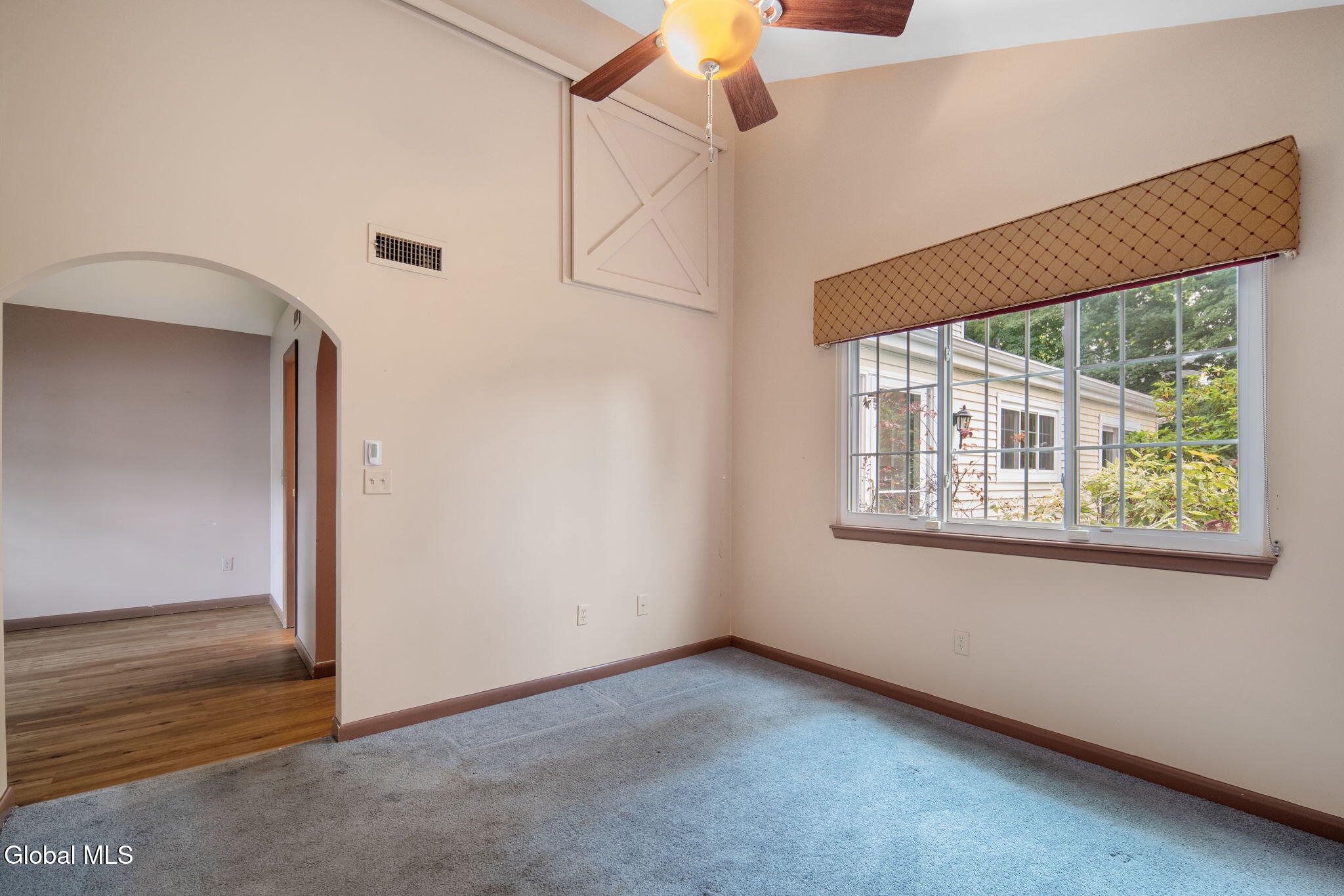 22 Spruce Court Delmar NY 12054