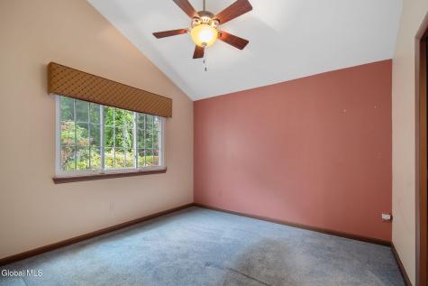 22 Spruce Court Delmar NY 12054